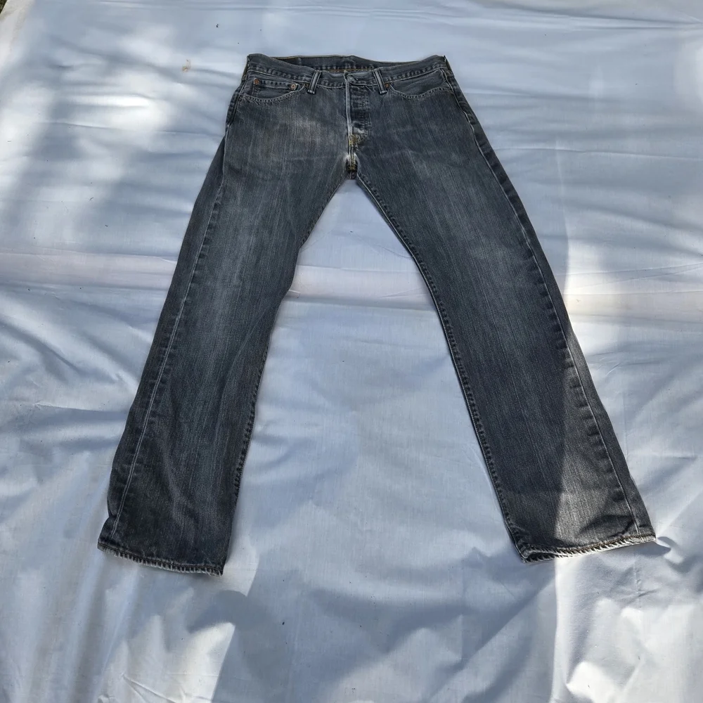 Levi's Men's Relaxed Gray Jeans